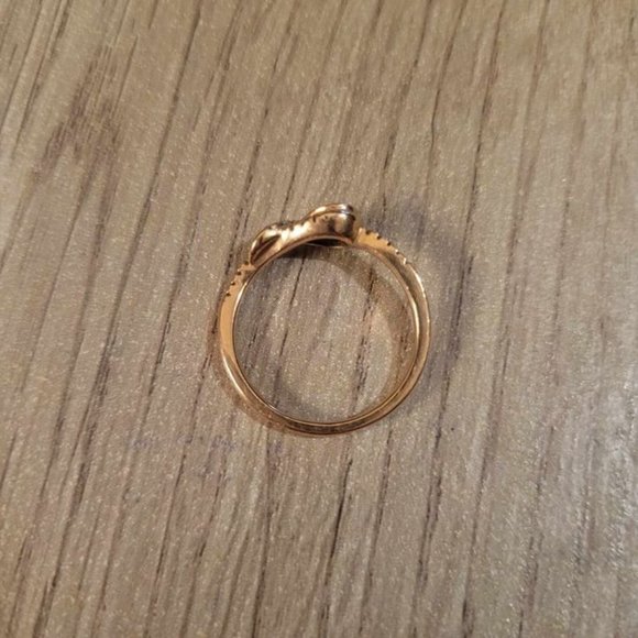 Zales  1/10 CT. T.W. Diamond Ring in 10K Rose Gold - Picture 3 of 6